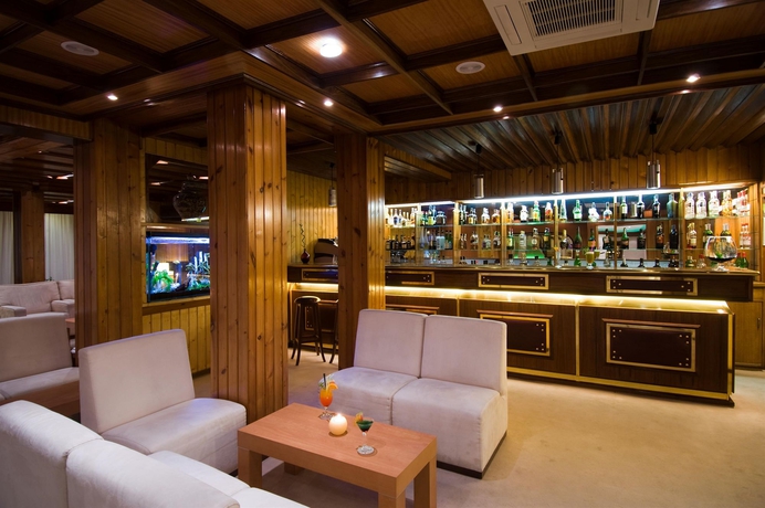 Imagen del bar/restaurante del Hotel Regina, Fatima. Foto 2