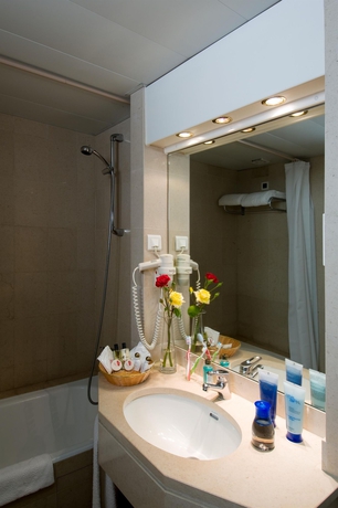 Imagen de la habitación del Hotel Regina, Fatima. Foto 9