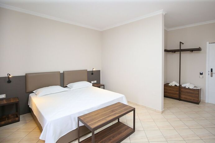 Imagen general del Hotel Regina Garden Vlore. Foto 8