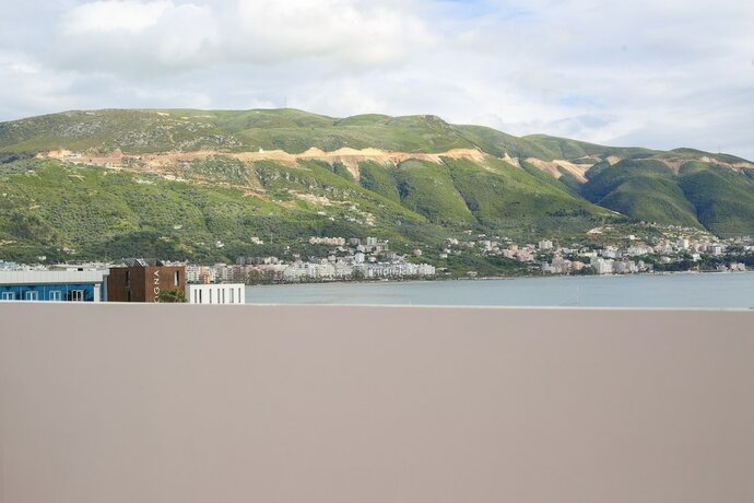 Imagen general del Hotel Regina Garden Vlore. Foto 9