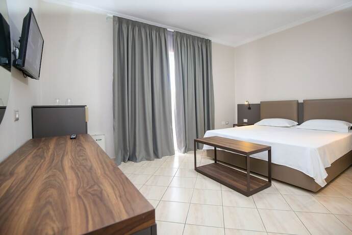 Imagen de la habitación del Hotel Regina Garden Vlore. Foto 18