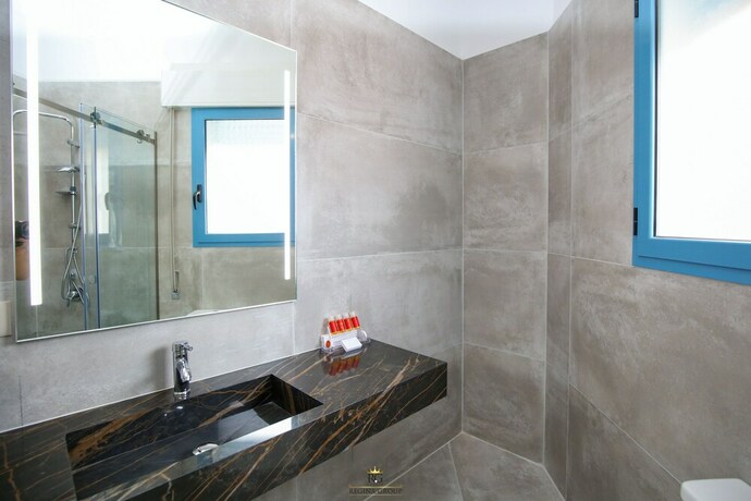 Imagen general del Hotel Regina Garden Vlore. Foto 16