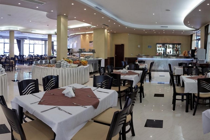 Imagen general del Hotel Regina - Golden Sands. Foto 12