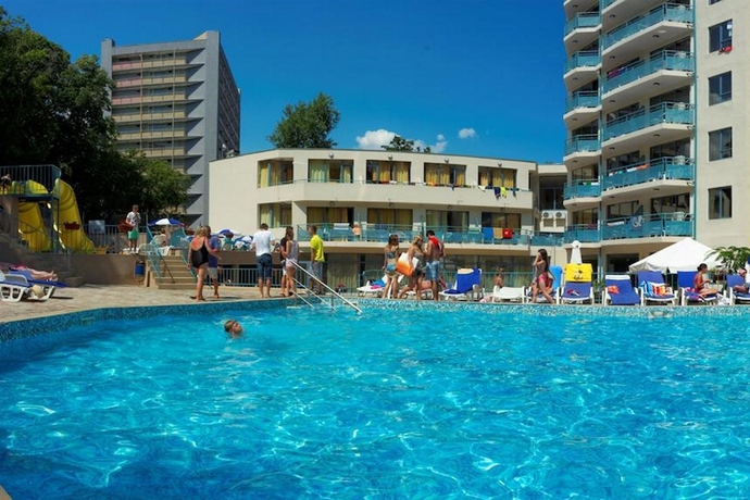 Imagen general del Hotel Regina - Golden Sands. Foto 15