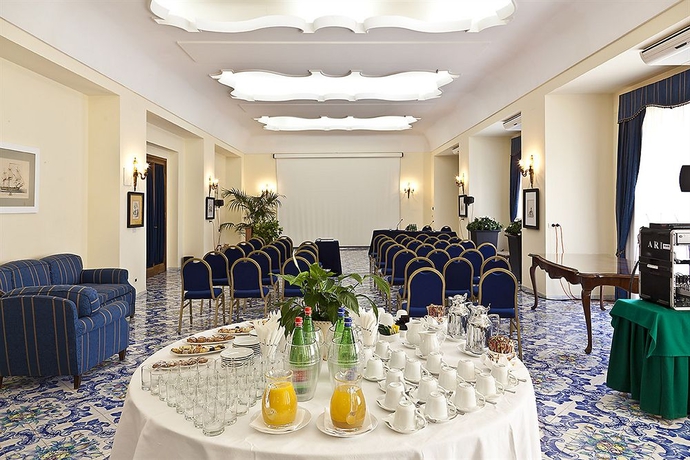 Imagen de los interiores del Hotel Regina Isabella - Resort Spa Restaurant. Foto 13