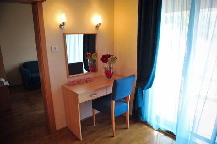 Imagen de la habitación del Hotel Regina Jelena. Foto 10