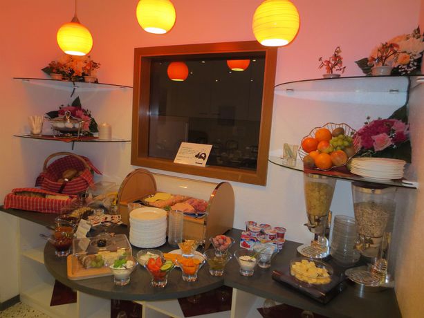 Imagen del bar/restaurante del Hotel Regina, Kapitelshöfe. Foto 3