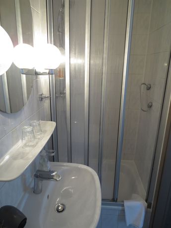 Imagen de la habitación del Hotel Regina, Kapitelshöfe. Foto 6