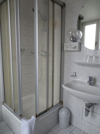 Imagen de la habitación del Hotel Regina, Kapitelshöfe. Foto 8