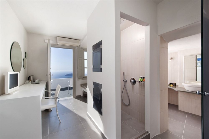 Imagen de la habitación del Hotel Regina Mare. Foto 7