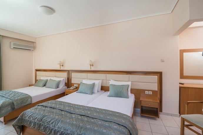 Imagen de la habitación del Hotel Regina Mare, Katerini. Foto 5