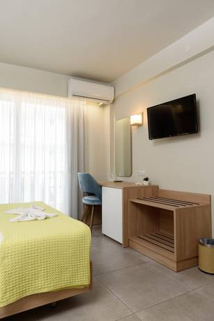 Imagen de la habitación del Hotel Regina Mare, Katerini. Foto 7