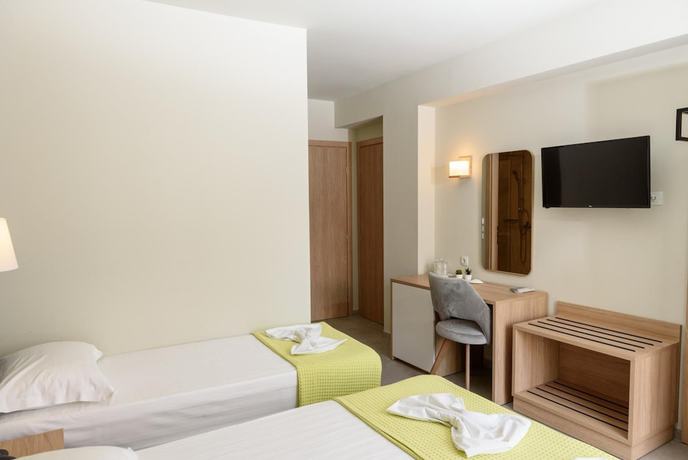Imagen de la habitación del Hotel Regina Mare, Katerini. Foto 14