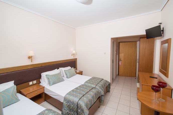 Imagen de la habitación del Hotel Regina Mare, Katerini. Foto 16