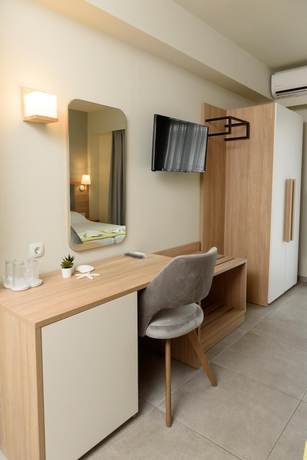 Imagen de la habitación del Hotel Regina Mare, Katerini. Foto 18