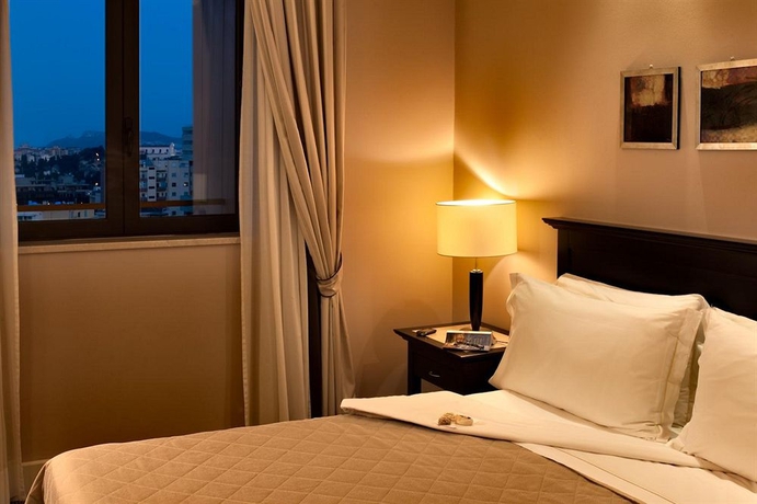 Imagen de la habitación del Hotel Regina Margherita, CAGLIARI. Foto 3