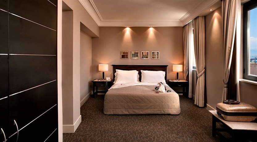 Imagen de la habitación del Hotel Regina Margherita, CAGLIARI. Foto 6