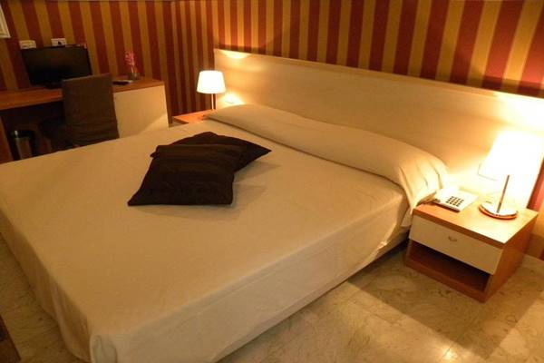 Imagen general del Hotel Regina Margherita, Catania. Foto 2