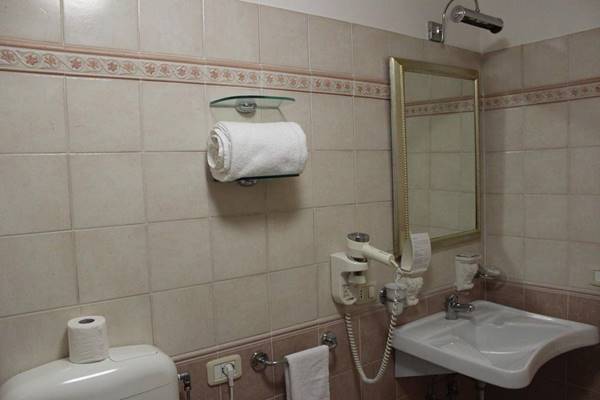 Imagen general del Hotel Regina Margherita, Catania. Foto 5