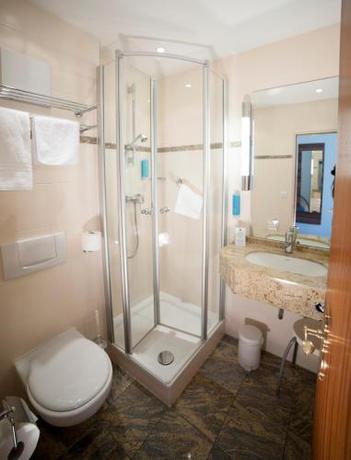 Imagen de la habitación del Hotel Regina Maris. Foto 8