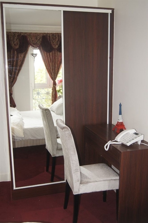 Imagen de los interiores del Hotel Regina Montmartre. Foto 15