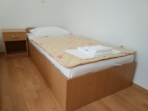 Imagen de la habitación del Hotel Regina Mundi. Foto 8