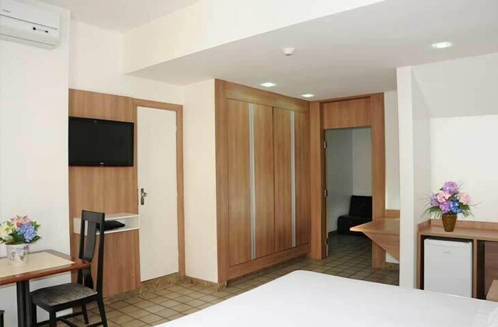 Imagen de la habitación del Hotel Regina, Muriae. Foto 6