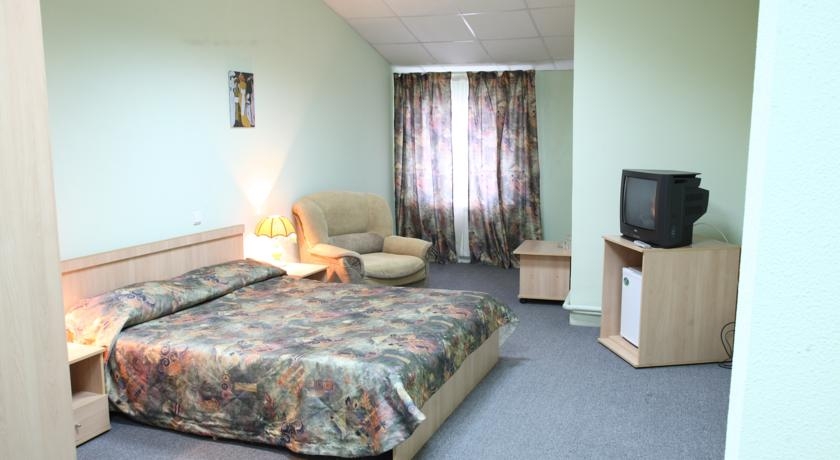 Imagen de la habitación del Hotel Regina Na Baumana. Foto 6