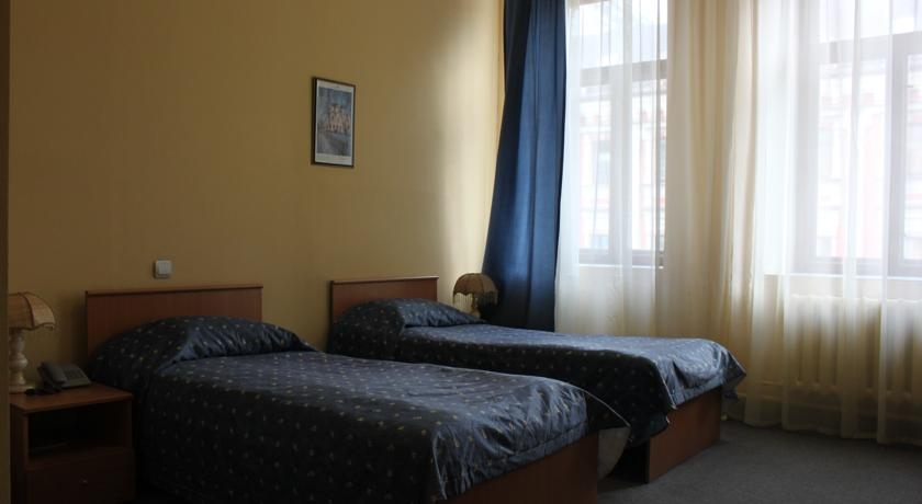 Imagen de la habitación del Hotel Regina Na Baumana. Foto 8