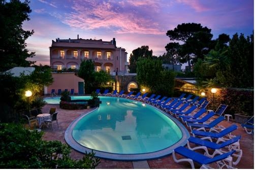 Imagen general del Hotel Regina Palace Terme. Foto 18