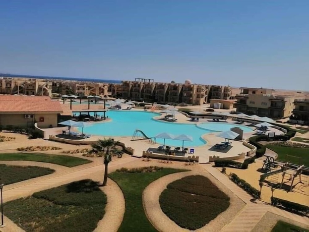 Imagen de la piscina del Hotel Regina Resort El Sokhna, Ain Sokhna. Foto 11