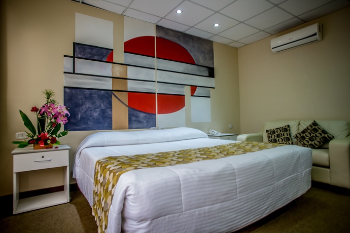 Imagen de la habitación del Hotel Regina Resort and Convenciones. Foto 8