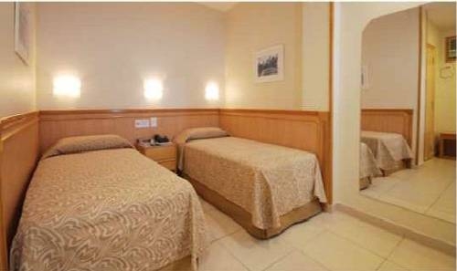 Imagen de la habitación del Hotel Regina Rio De Janeiro. Foto 9