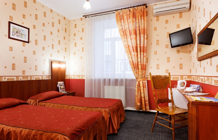 Imagen de la habitación del Hotel Regina, San Petersburgo. Foto 13