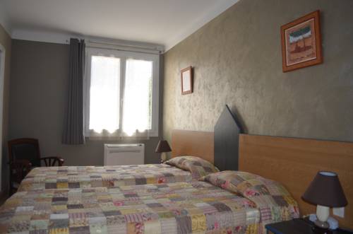 Imagen de la habitación del Hotel Regina, S&egrave;te. Foto 7