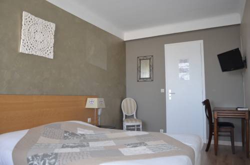 Imagen de la habitación del Hotel Regina, S&egrave;te. Foto 8