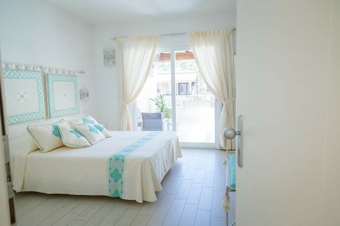 Imagen general del Hotel Regina Simius. Foto 8