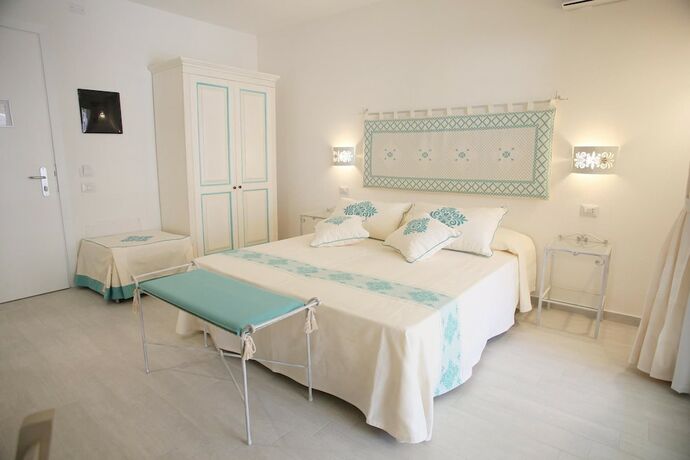 Imagen de la habitación del Hotel Regina Simius. Foto 30