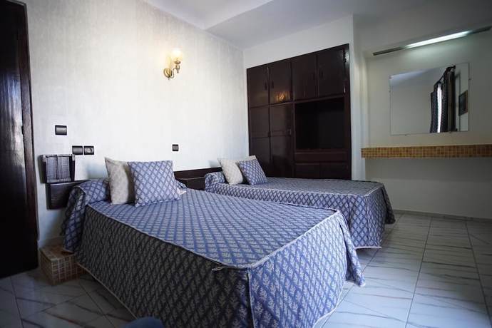 Imagen de la habitación del Hotel Regina, Tetuán. Foto 2