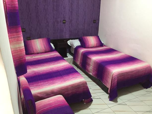 Imagen de la habitación del Hotel Regina, Tetuán. Foto 6