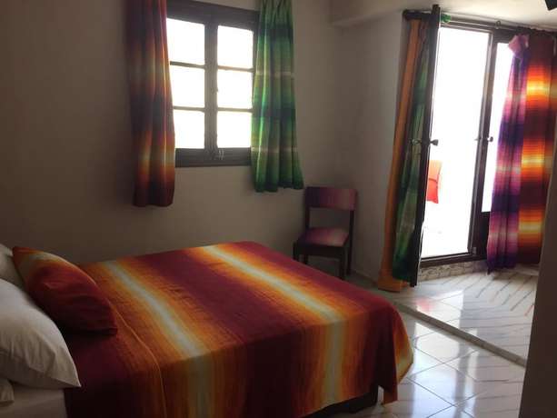 Imagen de la habitación del Hotel Regina, Tetuán. Foto 12