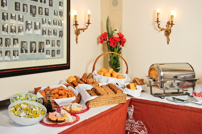 Imagen del bar/restaurante del Hotel Regina, Viena. Foto 5