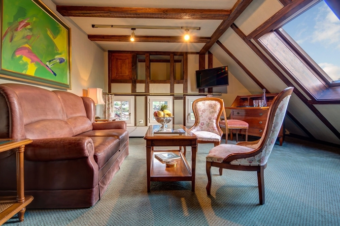 Imagen de la habitación del Hotel Regina Wengen. Foto 6