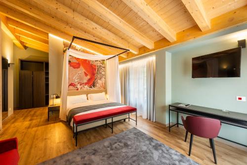 Imagen de la habitación del Hotel Regina del Garda Suite. Foto 7