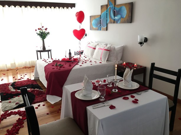 Imagen de la habitación del Hotel Regines. Foto 6
