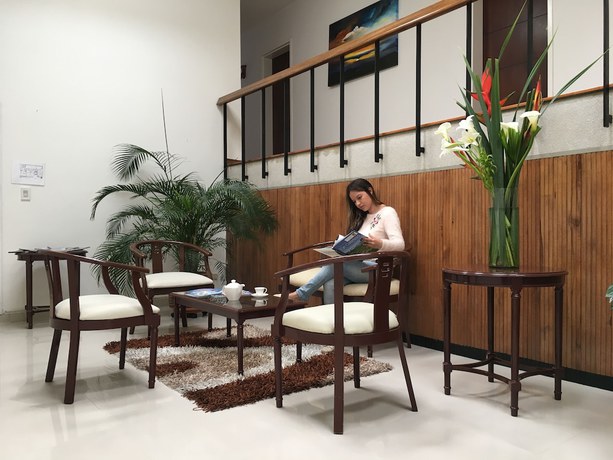 Imagen de los interiores del Hotel Regines. Foto 19