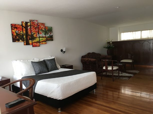 Imagen de la habitación del Hotel Regines. Foto 12