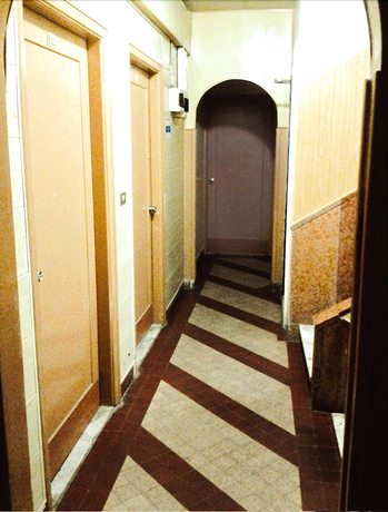 Imagen de los interiores del Hotel Regis. Foto 11