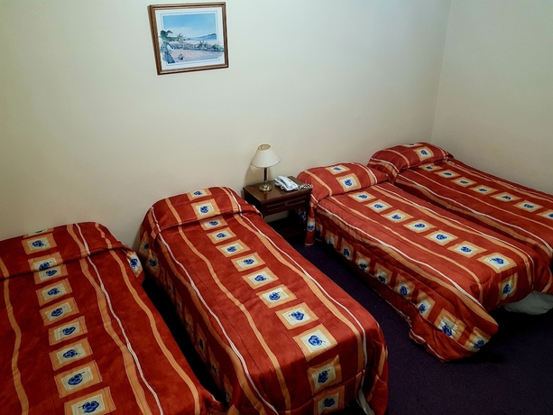 Imagen de la habitación del Hotel Regis Orho. Foto 10