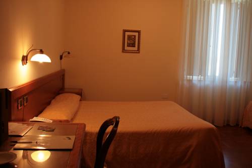 Imagen de la habitación del Hotel Regis Resort & Wellness. Foto 8